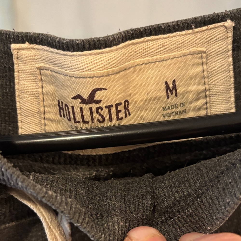 Hollister WOMEN’S Dark Gray Joggers M - Picture 2 of 3
